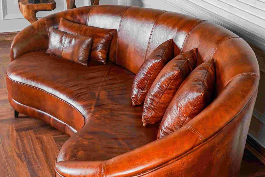 کاناپه دور دار الیتالیایی